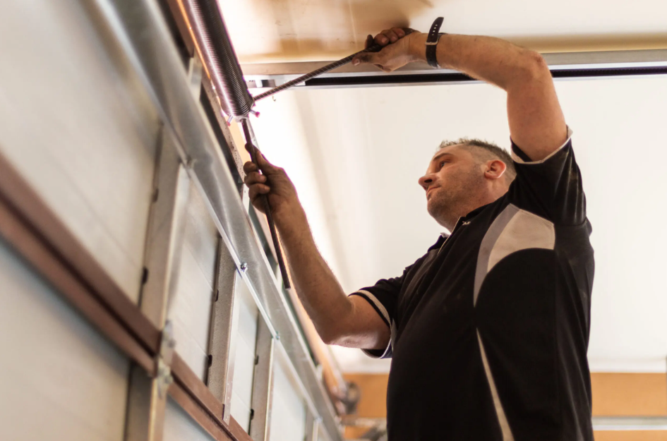 Quiet-Glide Technology: Silence-Focused Garage Door Repair